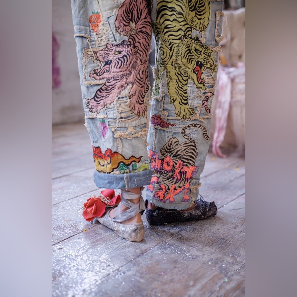 Magnolia Pearl Birch Wonder Miner Denims - Picture 6 of 6